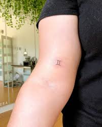 The traditional gemini symbol looks like the roman numeral ii. 33 Gemini Tattoo Ideas