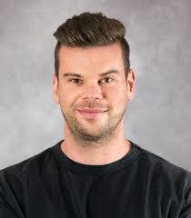 Alex Eichhorn's Instagram, Twitter & Facebook