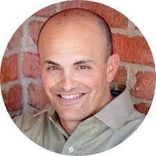 Greg Dibble's Instagram, Twitter & Facebook