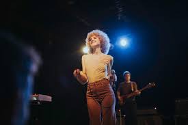 Bayek discovers a group of protesting alexandrians upset over the apparent murder of a cat. Tennis W Overcoats Cat S Cradle Carrboro Nc New Commute