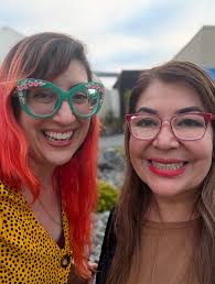 Monounsaturated friends are good for the heart!💕 made at @clayartsvegas  #avocadofrends #bffs❤️ #hearthealthy #ceramics #lovetothepit #artfood  #playwithyourfood #bitesizesmile #freddaisy