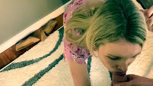 Cumming in hollys mouth