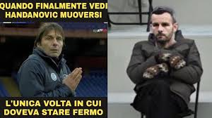 Moriva nell'isola di sant'elena il 5 maggio 1821 napoleone bonaparte, il generale corso che arrivò ad essere imperatore dei francesi e re d'italia. Sfotto Juve