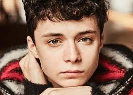 卢卡斯·杰德·祖曼介绍_图片_作品-猫眼电影