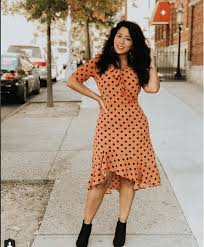 From practical to pretty, you can choose to be the thoughtful aunty, the fun godfather, or even the generous grandparents. 28 Baby Shower Outfit Ideas For Guests Ideas What To Wear