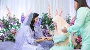 Isteri pelakon dan pelawak dicekup khalwat. Fasha Sandha Aidil Aziz Bertunang