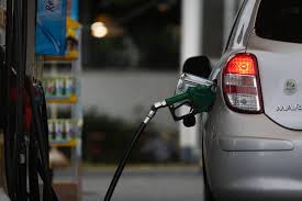 Ante los anuncios gubernamentales concernientes al aumento de gasolina, el equipo reporteril del diario elsiglo realizó un sondeo a los conductores de las unidades públicas … Refinarias Respondem Por 1 6 Do Aumento Da Gasolina Diz Petrobras 19 02 2018 Mercado Folha