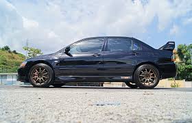 Termasuk 2 coupe and 1 suv. Mitsubishi Evo Ix Mekanika
