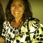 Rachelle Higgins's Instagram, Twitter & Facebook