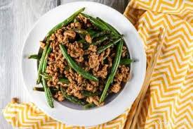 Spicy Ground Turkey And Green Bean Stir Fry Slender Kitchen Recipe Green Bean Recipes Turkey And Green Beans Green Beans