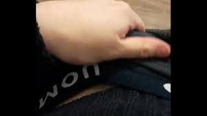 Marcando el pene en mi boxer - XNXX.COM