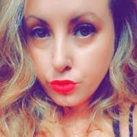 Stephanie Monette's Instagram, Twitter & Facebook