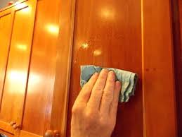 cooking odors from kitchen cabinets