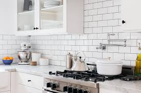If you are determined to look for a modern kitchen backsplash ideas for your kitchen, there are many beautiful options that will have you in a dilemma. 13 Removable Kitchen Backsplash Ideas