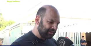Τροχαίο φορτηγό κοριτσάκι νίκαια distixima. D19watld0huxzm