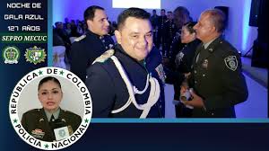 La policía nacional se moderniza: Gran Gala De Noche Azul Sepro Mecuc Youtube