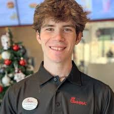 Chris Hendrickson's Instagram, Twitter & Facebook