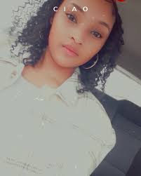 Robyn Shannon Daniels (@robynshannondaniels) • Instagram photos and videos