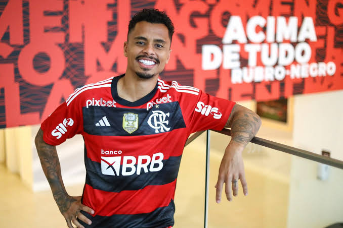 Allan está insatisfeito no Flamengo e pode voltar para o Atlético-MG em 2025