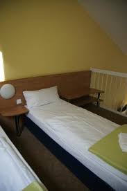 Sie sind auf der suche nach matratzen würselen und möchten sich über firmen und unternehmen auf lokalwissen im branchenbuch würselen finden sie 5 einträge mit adressen, telefonnummern. Camera Piano Alto Aufnahme Von B B Hotel Aachen Wurselen Tripadvisor