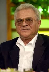 images?q=tbn:ANd9GcTYngC_nAXvQB42oWQ4U_N