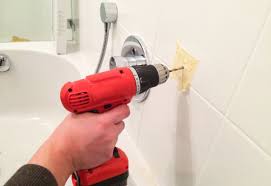 Am besten, es sind schon die grünen rigipsplatten, die (sollen) schon für solche fälle beschaffen sein. Dubel Halt Nicht Praktische Tipps Fur Gipswande Mauerwerk Und Fliesen Heimwerkertricks Net