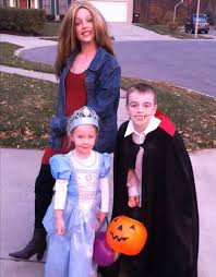 Pin By Rich Mitch On Halloween Boys Womanless Beauty Pageant Womanless Beauty Halloween Boys