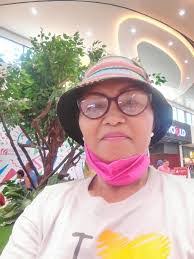 Chantel Dawson's Instagram, Twitter & Facebook