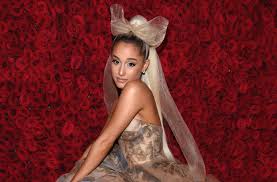 Best Spray Tan Tips From Ariana Grande S Spray Tan Artist Glamour