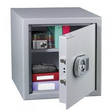 ✅ livraison rapide avec là est toute l'utilité du coffre fort ignifuge, il résiste aux flammes et à l'eau en plus de vous fournir sa. Coffre Fort Ignifuge Hartmann Mb30 Capacite 24 Litres Antifeu Avec Serrure A Clef Wittkop A2p Niveau A