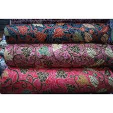 Penjual batik solo terpercaya insyaallah amanah, batik tulis asli, kemeja baju batik pria wanita terbaru. Kain Batik Semi Sutra