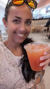 EPCOT's Brown Elephant Adult Drink Review and Recommendations