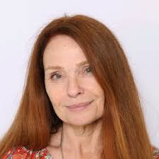 Avery Potts Email & Phone Number