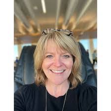 Heather Pleasants's Instagram, Twitter & Facebook