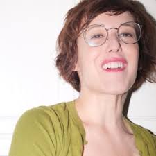 Sara Devlin (@joliciel)