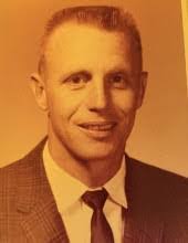 Wayne Hay's Instagram, Twitter & Facebook