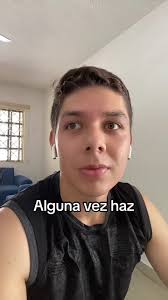 Vídeos de Roberto Aguilar (@roberto_aaf) con «original sound