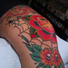 Knee rose, webs and spider by me. There's something about a simple  traditional rose that never gets old. Thanx for sitting tough Lexi, done  @mountainviewtattooparlor #rose #rosetattoo #traditionalrose  #traditionalrosetattoo #classictattoo #knee ...