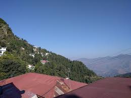 The trail provides the perfect atmosphere to contemplate, relax or just to fill the heart with blissful scenery. Oyo 37373 Hotel Sapphire Prices Lodge Reviews Mussoorie India Tripadvisor