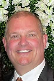 Dow hires Skinner as boys' hoops coach