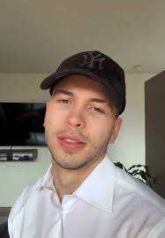 Significado de 'Saludos Cordiales' y la Era Fonse