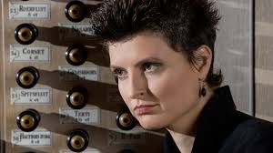 Angela Metzger's Instagram, Twitter & Facebook