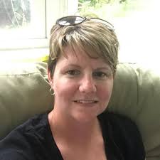 Laura Allen (@mrsallenreads5)