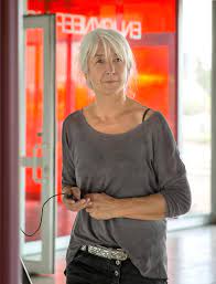 Těsně předtím, než jsme aktuální miliardářské číslo poslali do tiskárny, vyšlo najevo, že evropská komise dala. Publikationen Fotografie Petra Kellner