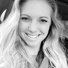 Hannah Larose's Instagram, Twitter & Facebook