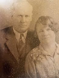 Can someone enhance and colorize the 1910 Winfield High School photo?