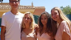 Danni büchners kinder sollen es gut haben. Daniela Buchner Joelina Karabas Joelinakarabas Instagram Posts Photos And Videos Picuki Com Mit 40 Jahren Hat Daniela Buchner Schon Mehr Erlebt Als Manch Andere Frau Im Gleichen Alter Bryant Chamberlin