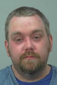 Gyro shop worker shoots man over stolen cocaine, complaint says