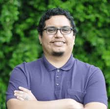 From Volunteer to Doctor of Physical Therapy: The Transformation of Tomas  Guerra