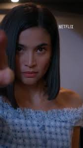 Pano magpawala ng inis according to Mia Hernandez: playing darts 🎯,  #ItsOkayToNotBeOkay, #ItsOkayToNotBeOkayPH #AnneCurtis, Video from  @netflixph